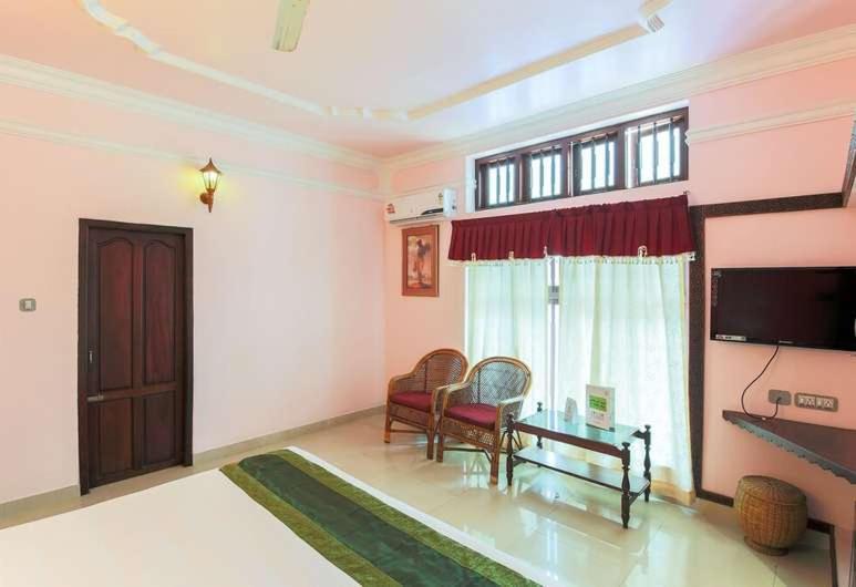 Hotel Moonlight, Kovalam, Kerala Екстериор снимка