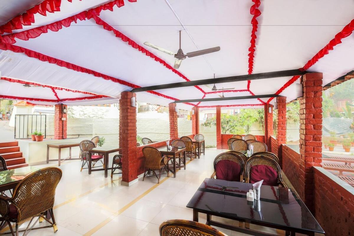 Hotel Moonlight, Kovalam, Kerala Екстериор снимка